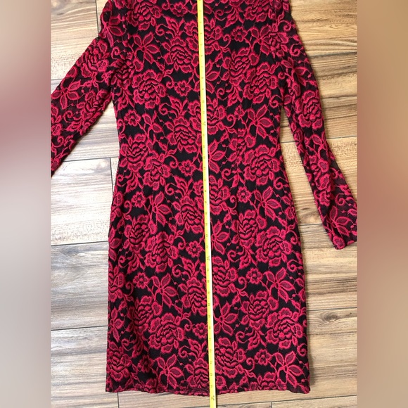 Eliza J EUC red laced embroidered dress - Picture 4 of 6